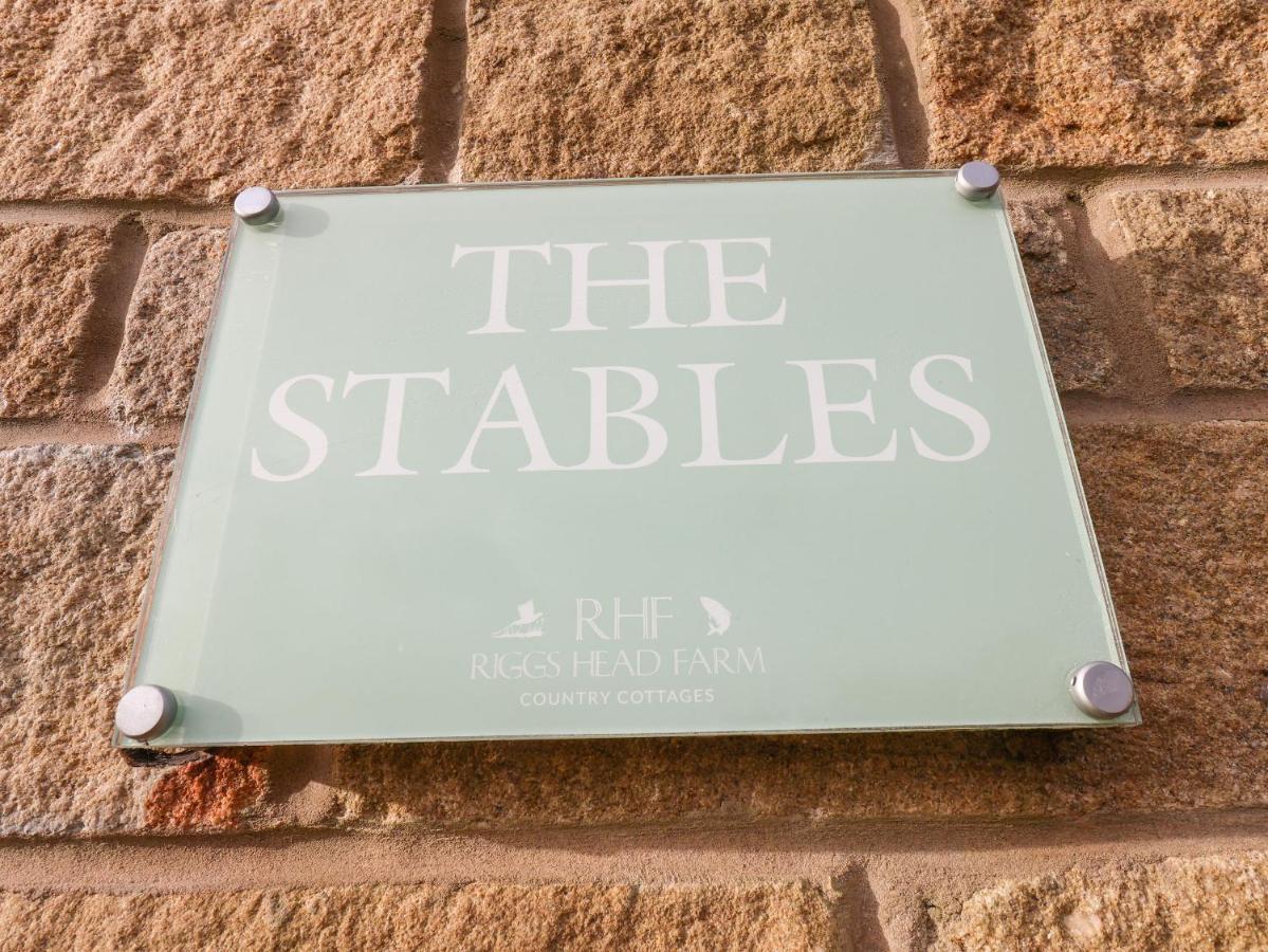 The Stables Villa Scarborough Bagian luar foto